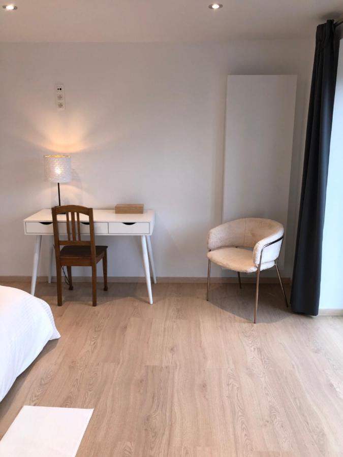 Pegasus I - 2 Chambres De Luxe, Cuisine, Salon, 2 Terrasses Et Sauna Vielsalm Esterno foto